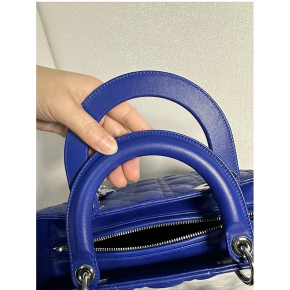 Ladydior blue medium used 2015 card dustbag no box - Picture 6 of 10